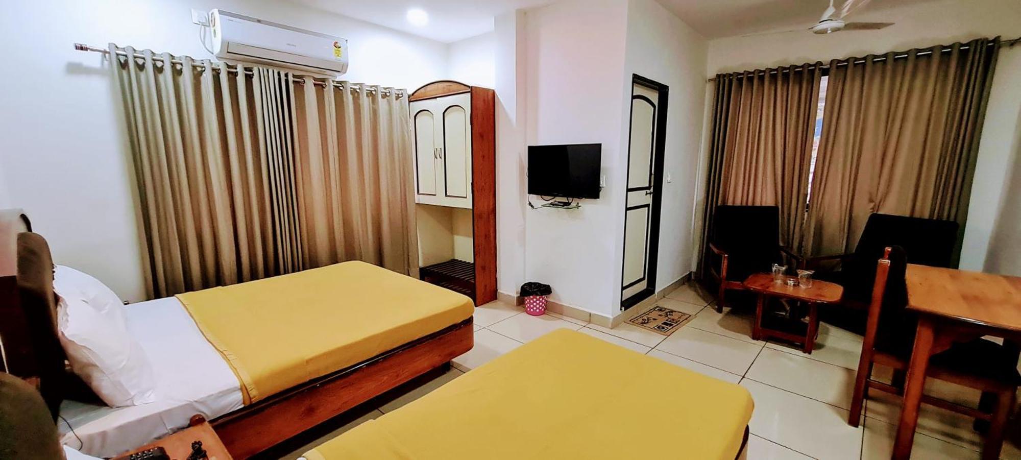 Hotel Tirth Ankleshwar Exterior foto